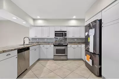 2125 NE 56th Ct, Fort Lauderdale, FL 33308 - Photo 11