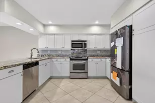 2125 NE 56th Ct, Fort Lauderdale, FL 33308 - Photo 11