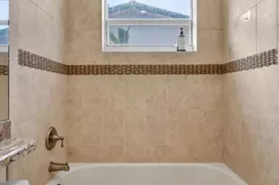 2125 NE 56th Ct, Fort Lauderdale, FL 33308 - Photo 9