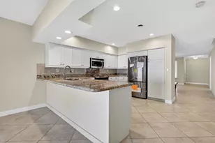 2125 NE 56th Ct, Fort Lauderdale, FL 33308 - Photo 13