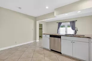 2125 NE 56th Ct, Fort Lauderdale, FL 33308 - Photo 13