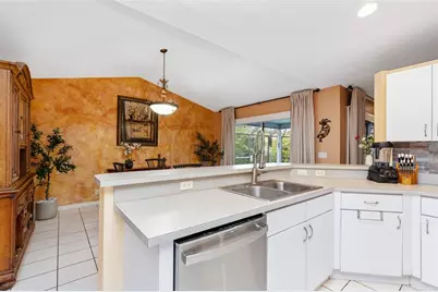 9910 NW 53rd Ct, Coral Springs, FL 33076 - Photo 17