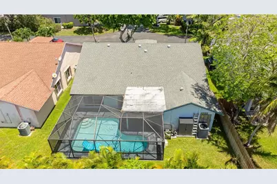 9910 NW 53rd Ct, Coral Springs, FL 33076 - Photo 45