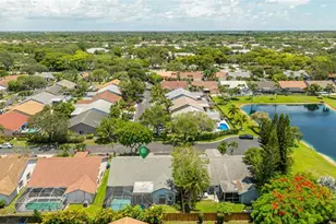 9910 NW 53rd Ct, Coral Springs, FL 33076 - Photo 57