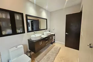 19975 NE 10th Pl Way, Miami, FL 33179 - Photo 23