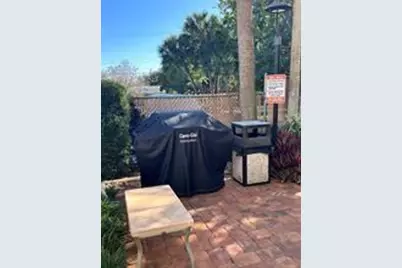 2400 NE 10th St, Unit #205, Pompano Beach, FL 33062 - Photo 9