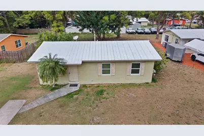 2802  Avenue G, Fort Pierce, FL 34947 - Photo 15