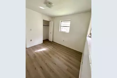 1411 NW 79th Way, Pembroke Pines, FL 33024 - Photo 13