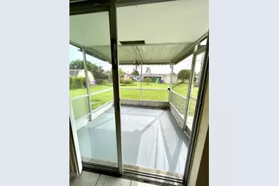 1411 NW 79th Way, Pembroke Pines, FL 33024 - Photo 7