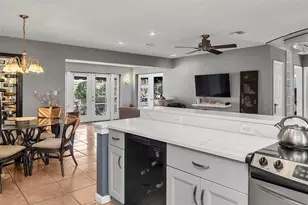 2100 SW 23rd Terrace, Fort Lauderdale, FL 33312 - Photo 15