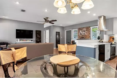 2100 SW 23rd Terrace, Fort Lauderdale, FL 33312 - Photo 11