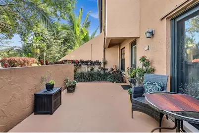 9050  Jacaranda Ln, Unit #3, Plantation, FL 33324 - Photo 35