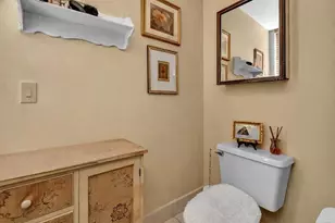 9050 Jacaranda Ln, Plantation, FL 33324 - Photo 31