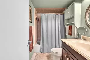 9050 Jacaranda Ln, Plantation, FL 33324 - Photo 35