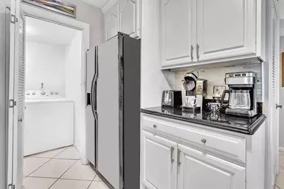 9050 Jacaranda Lane #3, Plantation, FL 33324 - Photo 13