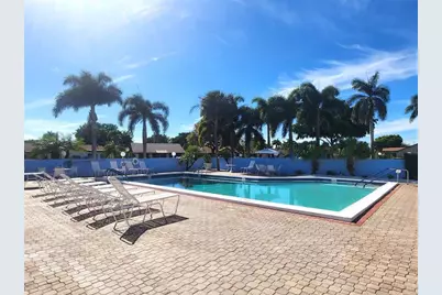 1572 SW 23rd Ter, Deerfield Beach, FL 33442 - Photo 19