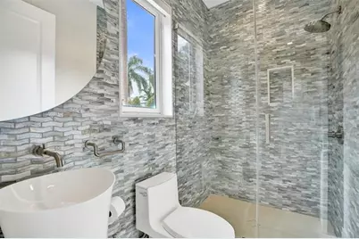 904  Ponce De Leon Dr, Fort Lauderdale, FL 33316 - Photo 23