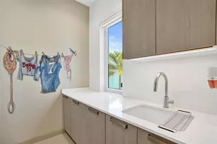 904 Ponce de Leon Dr, Fort Lauderdale, FL 33316 - Photo 57