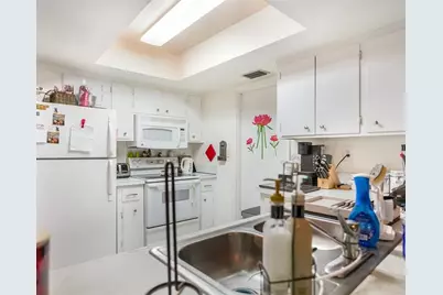 4929 NW 53rd St, Tamarac, FL 33319 - Photo 5