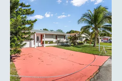 4929 NW 53rd St, Tamarac, FL 33319 - Photo 11