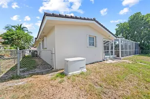 1430 NE 57th Ct, Fort Lauderdale, FL 33334 - Photo 11