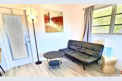 4213 NE 21st Ave, Unit #3B, Fort Lauderdale, FL 33308 - Photo 1