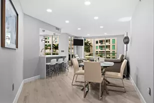 347 N New River Dr E, Fort Lauderdale, FL 33301 - Photo 3