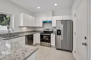 1106 S 20th Ave, Hollywood, FL 33020 - Photo 5