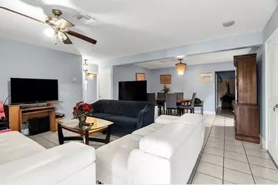 3820 SW 10th Ct, Fort Lauderdale, FL 33312 - Photo 5