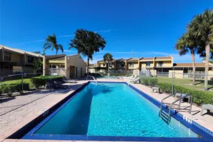 9421 NW 15th St, Pembroke Pines, FL 33024 - Photo 29