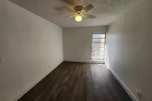 9421 NW 15th St, Pembroke Pines, FL 33024 - Photo 19