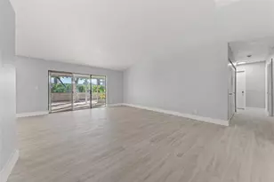 9918 Moss Pond Dr, Boca Raton, FL 33496 - Photo 5