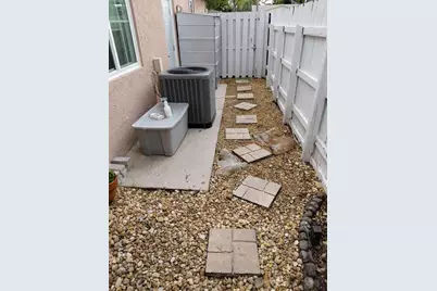 313 SE 4th Terrace, Dania Beach, FL 33004 - Photo 21