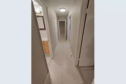 313 SE 4th Terrace, Dania Beach, FL 33004 - Photo 13