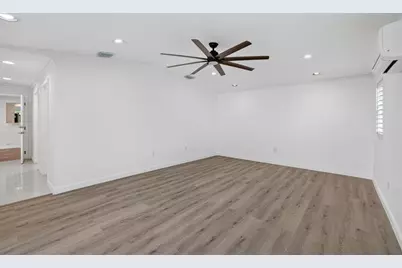 2317 NE 12th St, Fort Lauderdale, FL 33304 - Photo 23