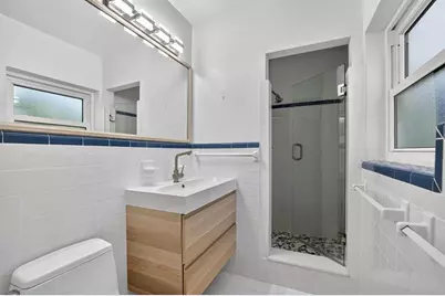 2317 NE 12th St, Fort Lauderdale, FL 33304 - Photo 35