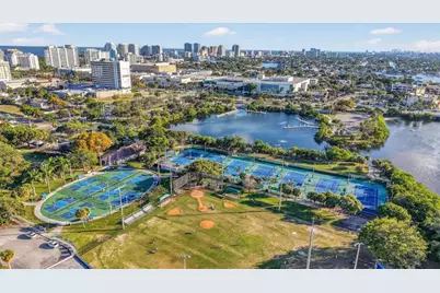 2317 NE 12th St, Fort Lauderdale, FL 33304 - Photo 43