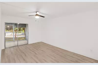 23344  Carolwood Ln, Unit #302, Boca Raton, FL 33428 - Photo 13