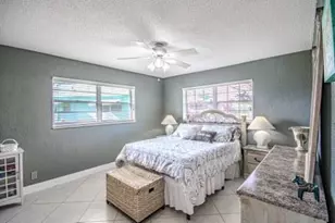 606 Hummingbird Ln, Delray Beach, FL 33445 - Photo 13