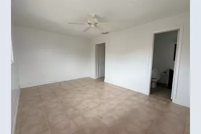 600 S Luna Ct, Unit #28, Hollywood, FL 33021 - Photo 9