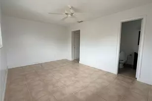 600 S Luna Ct, Hollywood, FL 33021 - Photo 9