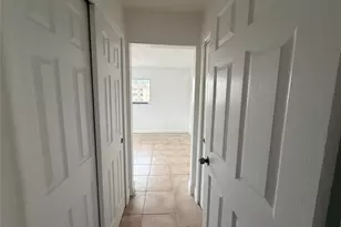 600 S Luna Ct, Hollywood, FL 33021 - Photo 7