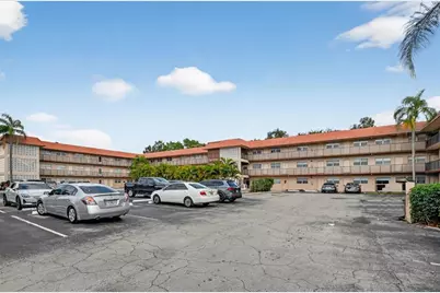 3930  Crystal Lake Dr, Unit #308, Deerfield Beach, FL 33064 - Photo 1