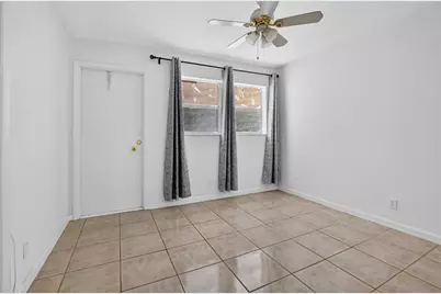 3930  Crystal Lake Dr, Unit #308, Deerfield Beach, FL 33064 - Photo 15