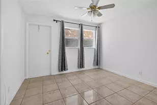 3930 Crystal Lake Dr, Deerfield Beach, FL 33064 - Photo 15