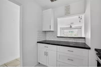 3930  Crystal Lake Dr, Unit #308, Deerfield Beach, FL 33064 - Photo 9