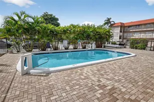 3930 Crystal Lake Dr, Deerfield Beach, FL 33064 - Photo 21