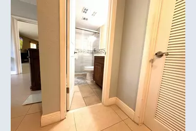 271 S Hollybrook Dr, Unit #205, Pembroke Pines, FL 33025 - Photo 13