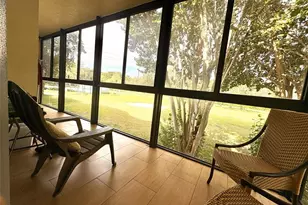 271 S Hollybrook Dr, Pembroke Pines, FL 33025 - Photo 9