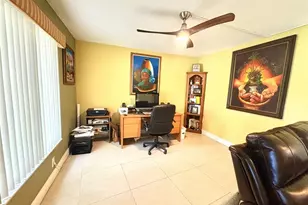 271 S Hollybrook Dr, Pembroke Pines, FL 33025 - Photo 7